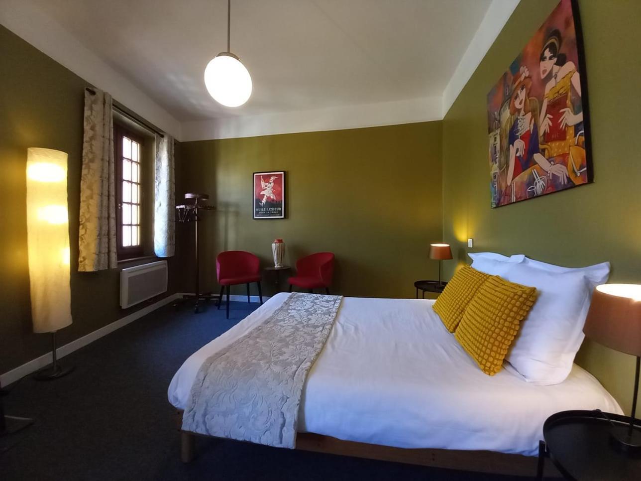 Hostellerie Du Chateau Bellenaves מראה חיצוני תמונה